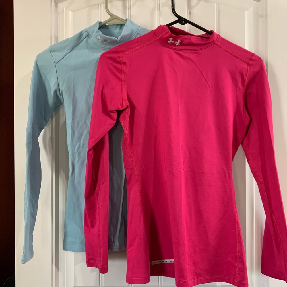 2 under Armour long sleeve shirt Sz Small